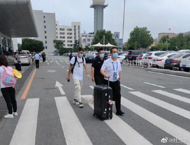 瑜伽鲍沟小视频