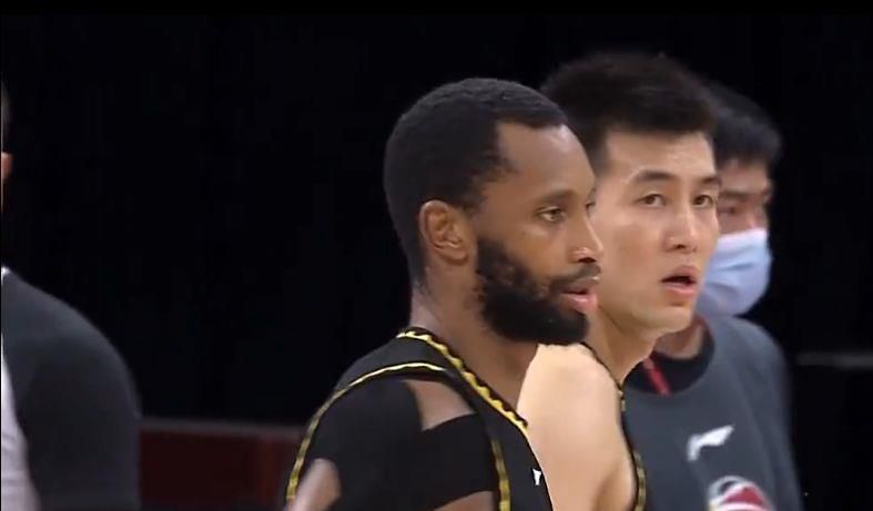 亚洲3d云韵乳喷之刑床